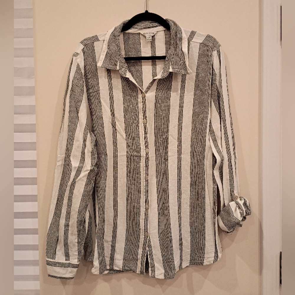 Women's Orvis Navy Blue Striped Button Down Shirt (XL)